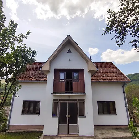 Porodicna Oaza - Family House