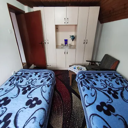 Porodicna Oaza - Family House Kosjeric